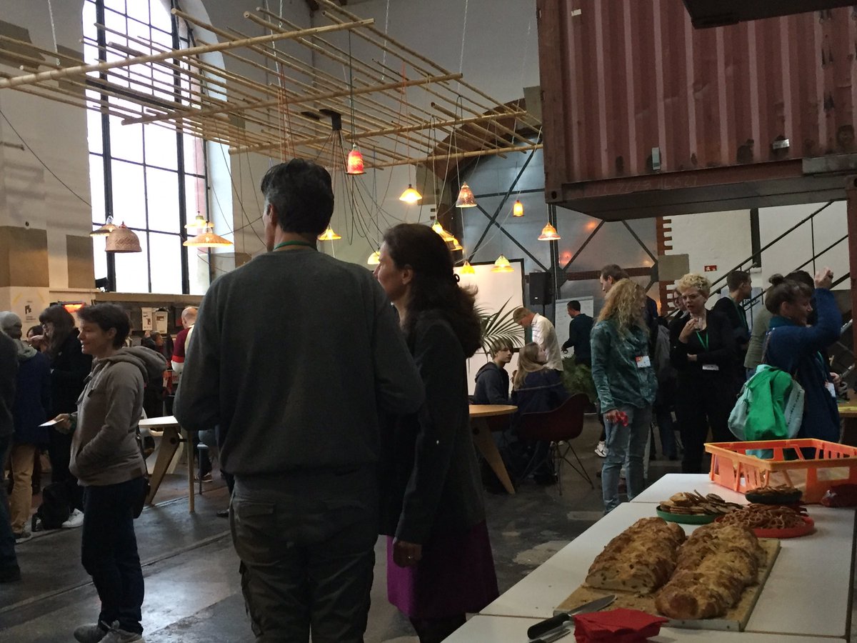 Mit Kaffee frisch gestärkt zum #nffg19 in der Lokhalle