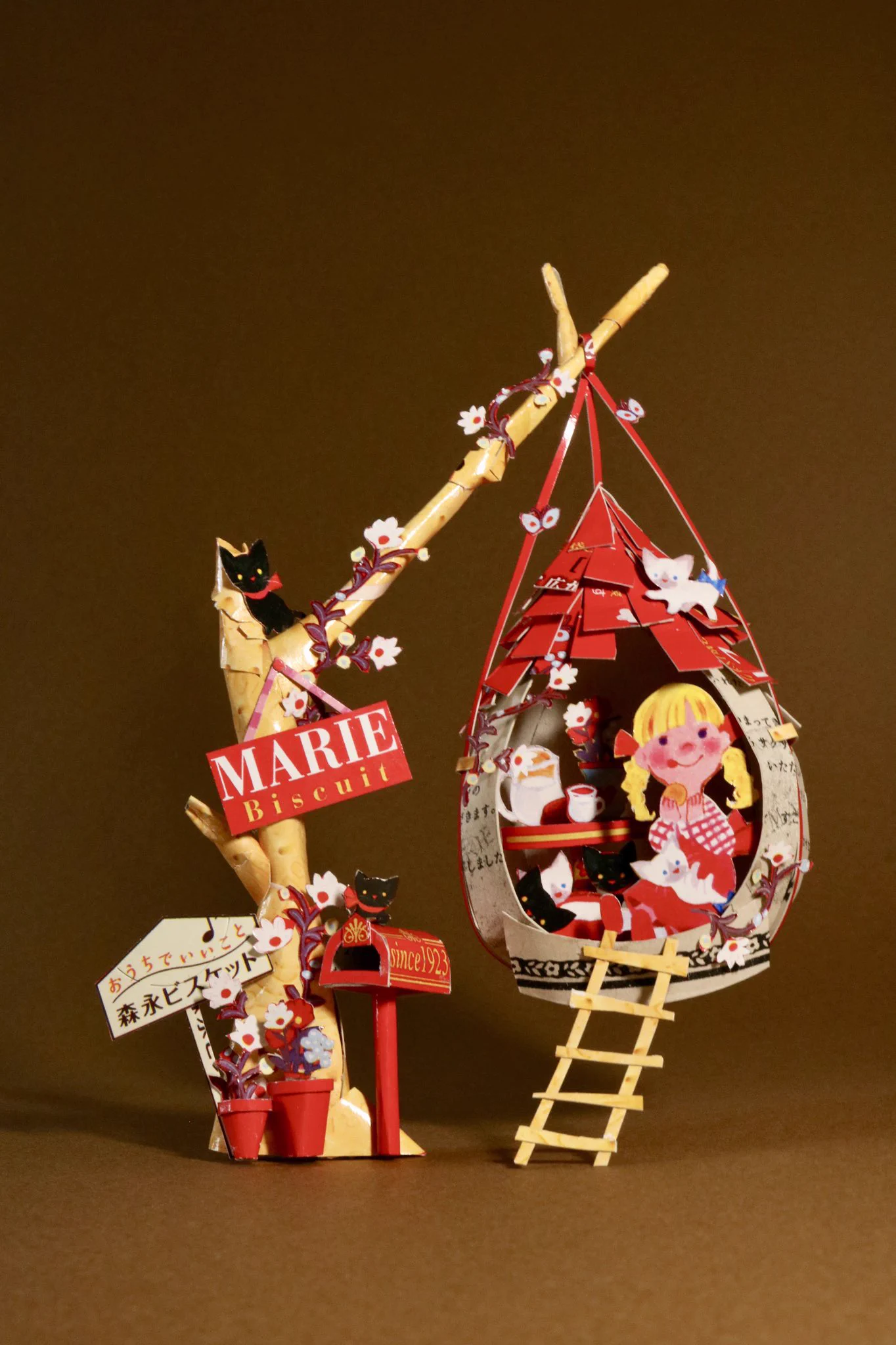 メルヘンの世界！マリービスケットの空箱で工作した作品がすごい！