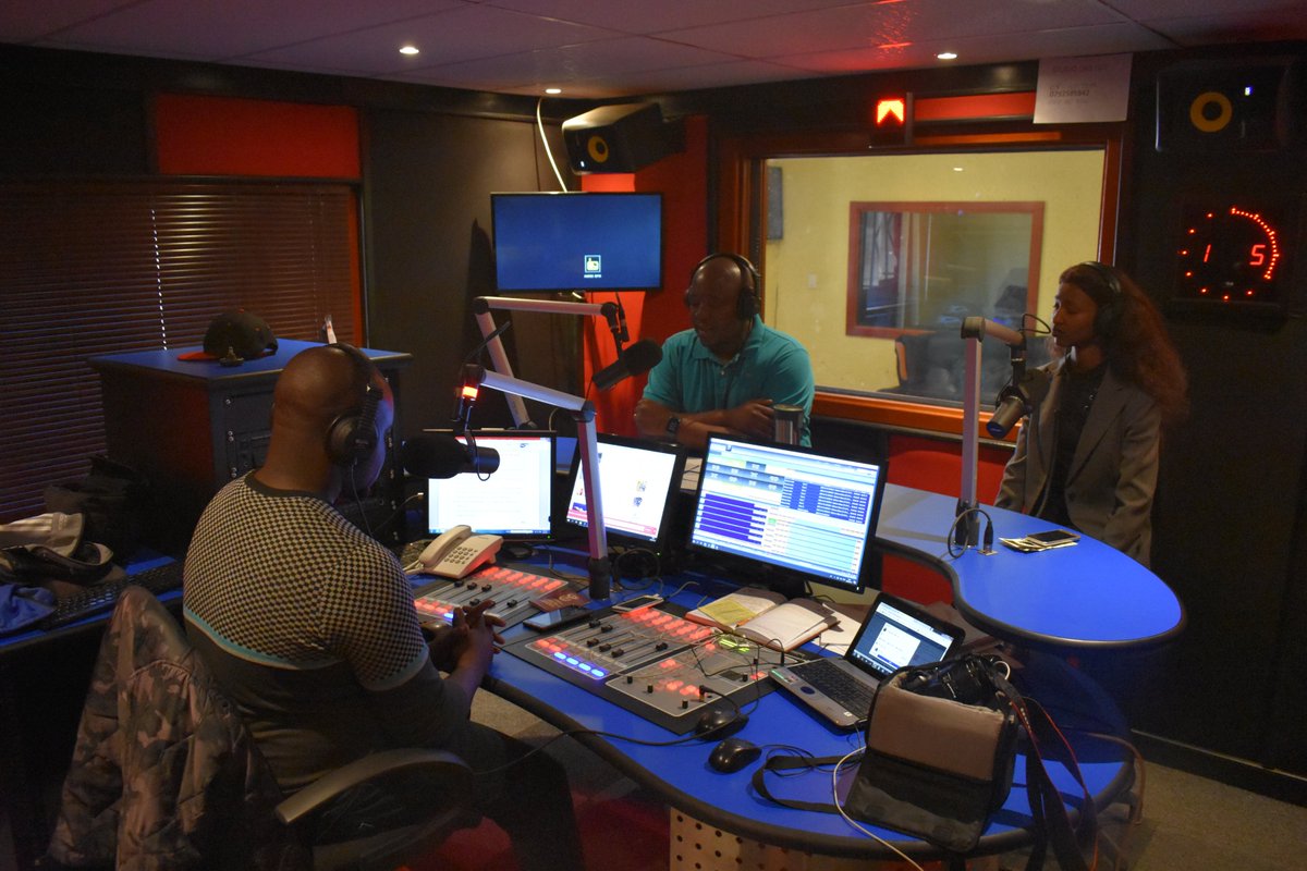 Vince__SP's tweet photo. TOP 5 SONGS OFF WEEK 42 on @moretelefm

– @AKAworldwiide – Main Ous ft @YoungstaCPT
– @MobiDixon - Kobanini ft @Nomcebo ft T-Love
- @ShaShaOfficial_ - Abondaba ft @samthingsoweto https://t.co/JYvUIQmO37