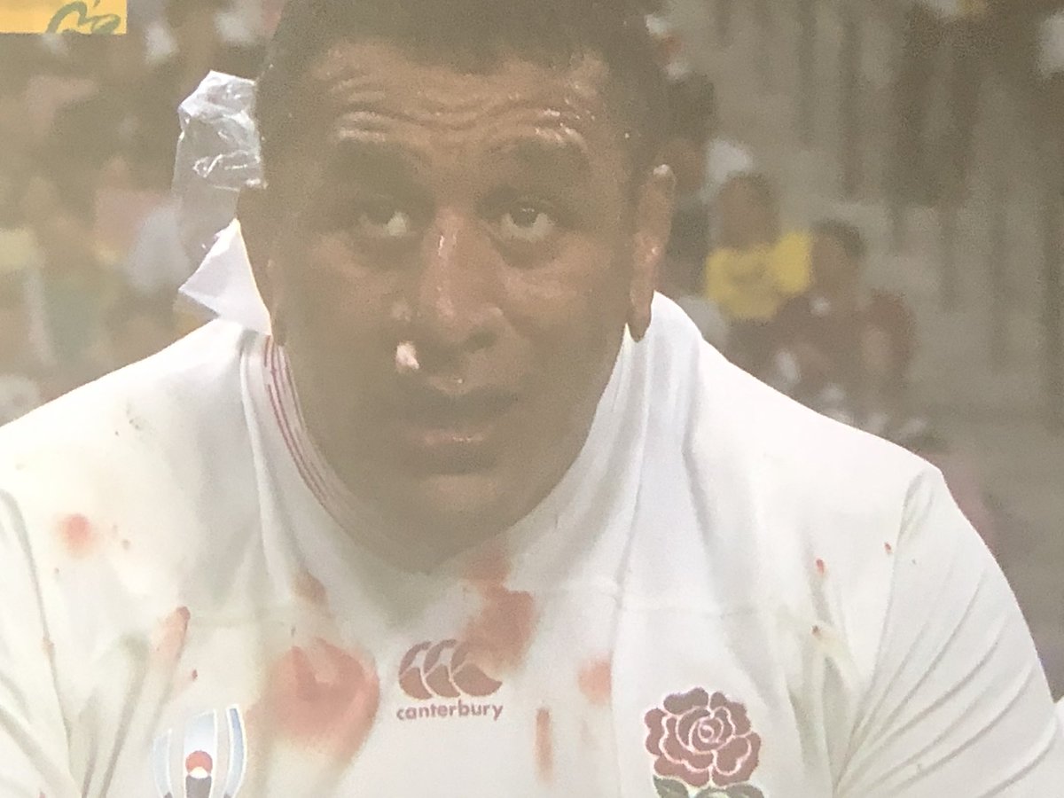 alastaireykyn's tweet photo. Mako Vunipola, aged 28. Apparently. #emptyit https://t.co/NoQlTBcxNw