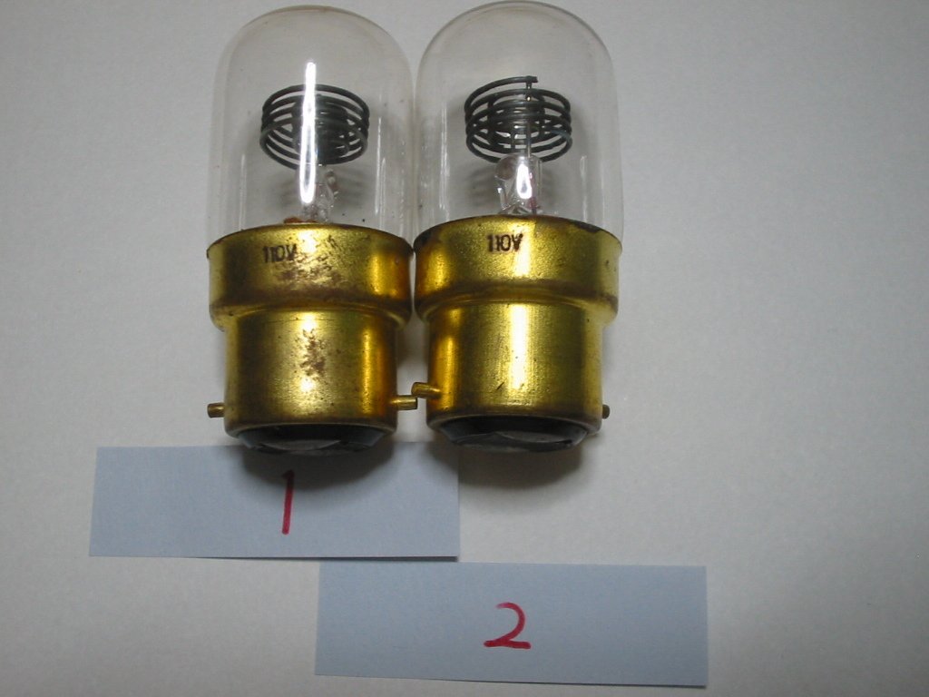 ガッツポーズ ネオン管 ネオン電球