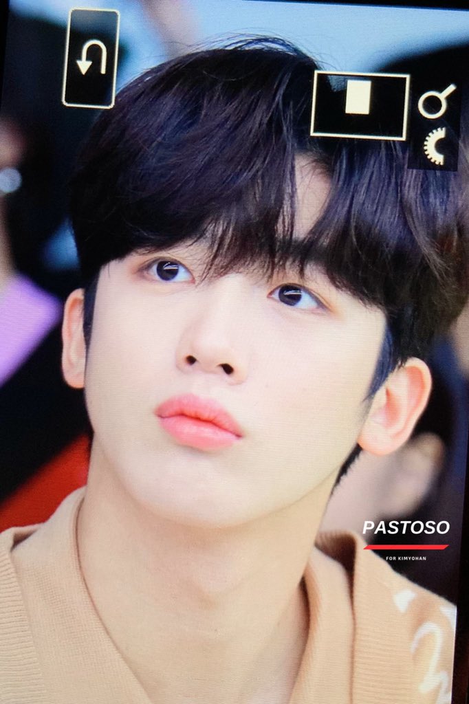 pastoso922's tweet photo. 191019 서울패션위크 요한👍🏻
김요한🔥🔥🔥🔥🔥

#김요한 #요한 #엑스원 #KIMYOHAN #YOHAN #X1 @x1members https://t.co/C64ZcmbL0N