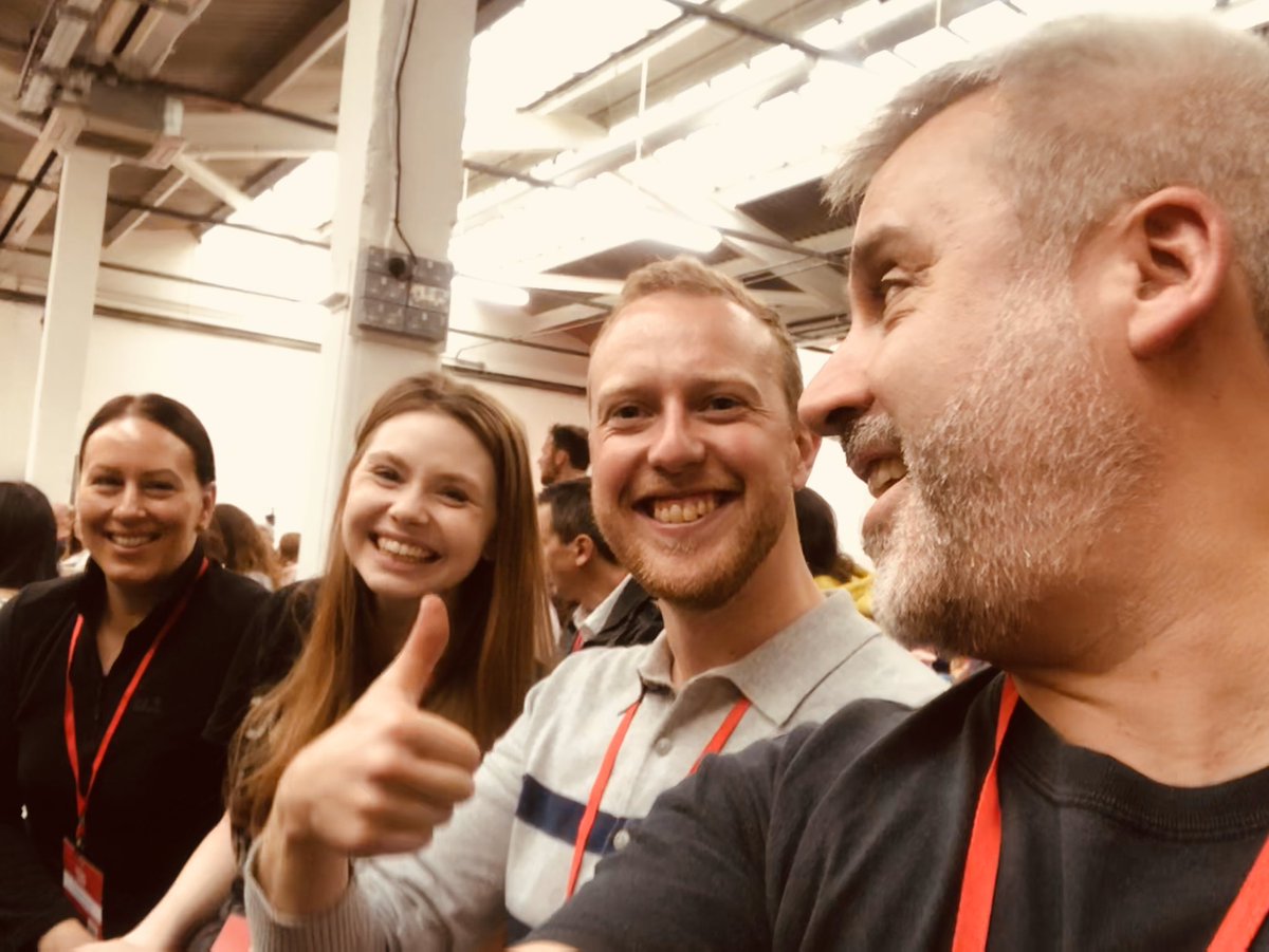 hthomtech's tweet photo. My first legal tech conference! Had the most amazing time with the team at @wearelegalgeek! #legaltech #LegalGeek https://t.co/6D4zfaexxJ