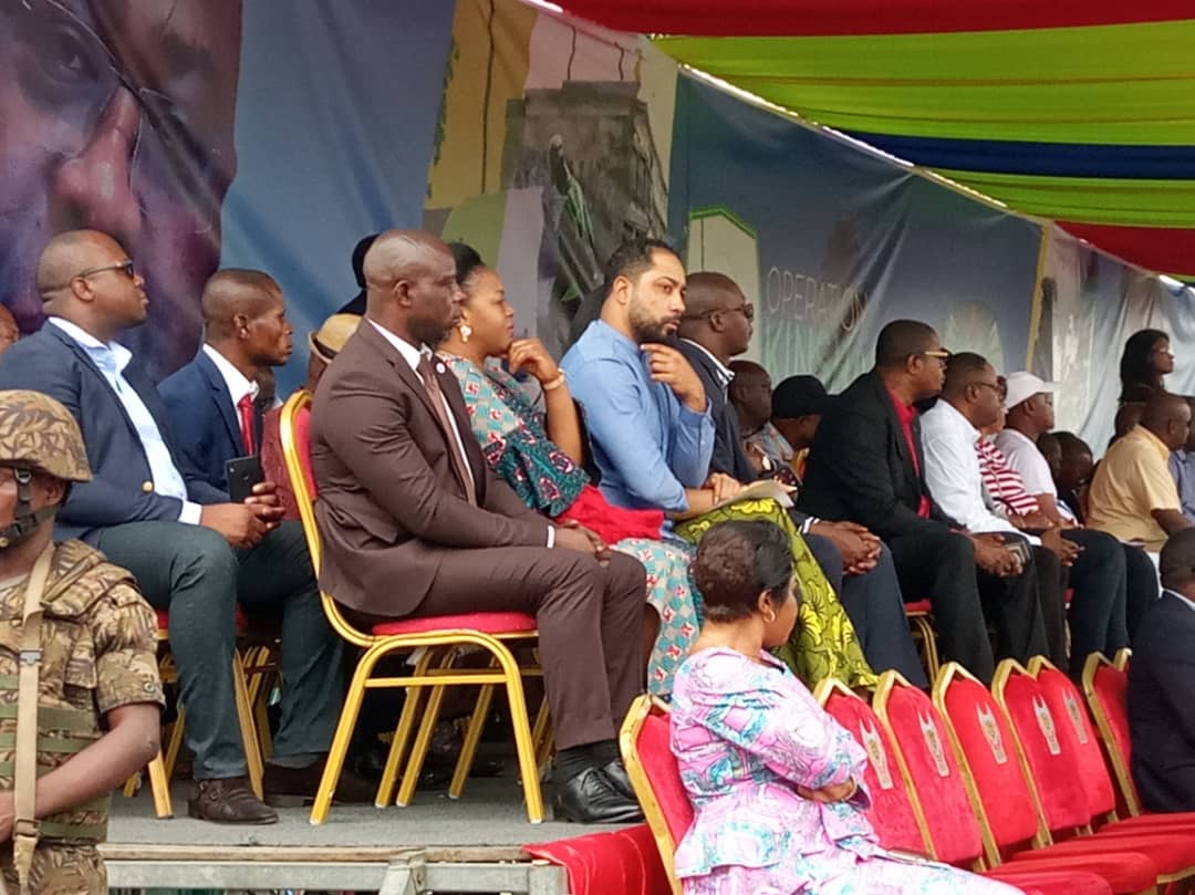 NeneNkulu's tweet image. La lutte contre l'insalubrité  est une affaire de tous.
Nous avons accompagné S.E Le président de la république Félix TSHISEKEDI au lancement de l'opération KINSHASA BOPETO,  initiative du Gouverneur Gentiny NGOBILA.

Luttons tous contre les maladies dues à l'environnement sale.