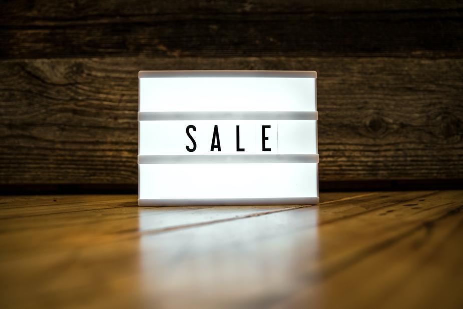 Have you shopped our SALE yet?

With 50% off everything and over ninety different styles to choose from. Prices start from just £15.00 and with free UK shipping!

heavenlyfeet.co.uk/collections/sm…

#sale #salesandals #saleshoes #heavenlyfeet #heavenlyfeetofficial #stylelovescomfort.
