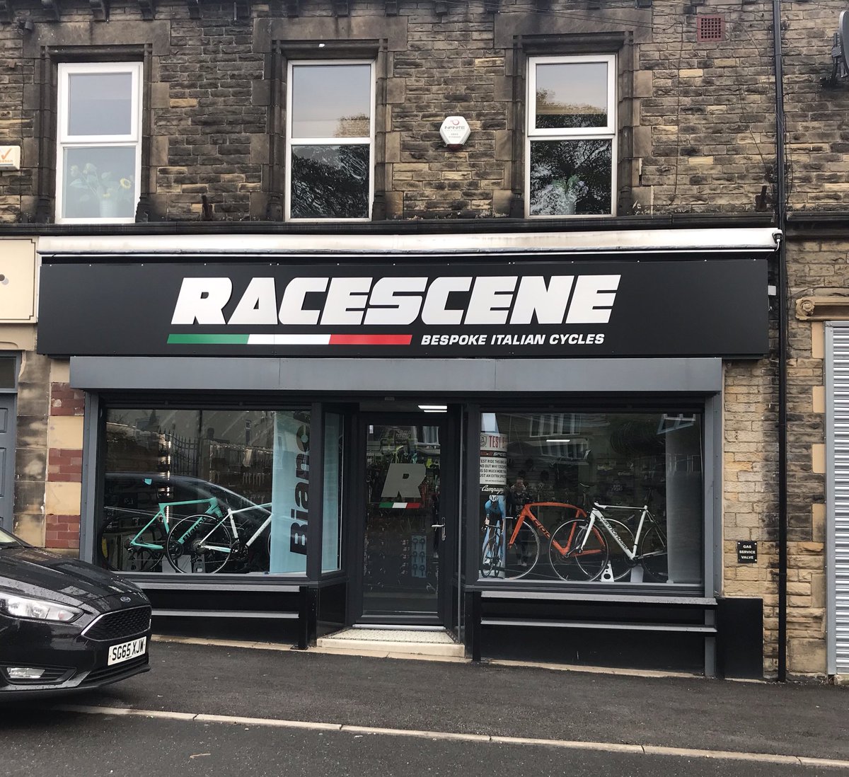 racescene_uk's tweet photo. Weโve recently undergone some transformation work to our sign and frontage in conjunction with @BarnsleyCouncil #PrincipleTown Scheme. Supporting the local #highstreet! ๐๐ป๐ฎ๐น๐ด๐ปโโ๏ธ #barnsleyisbrill #racescene #dodworth #cycling #cyclinglife https://t.co/Jrx53smz4K