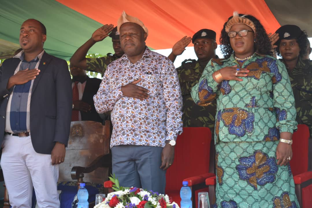 HisInkosi's tweet photo. #FLASHBACK: Tuesday, 15th October 2019 was a great day for us. State Vice President Rt. Hon. Everton Chimulirenji visited our royal headquarters #Edingeni and graced #MothersDayCelebration organized by our Queens to honor Queen Mothers. Thank you VP. Thank you Government. https://t.co/p6dEntevy1