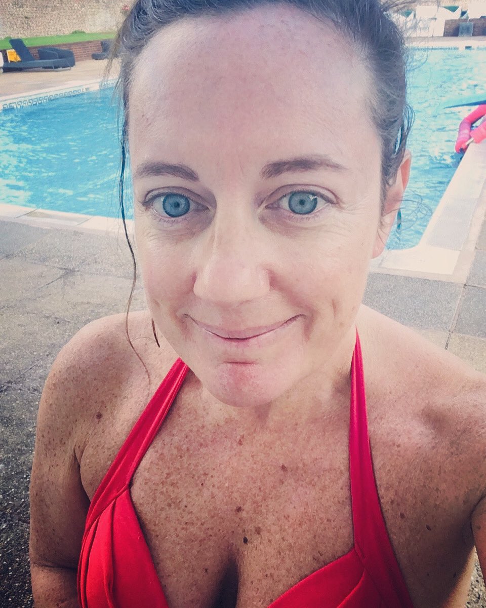 Sarah Rowan tweet media