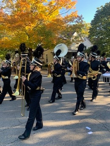 EricDouglas45's tweet photo. Daleville Marching Band performing in the BSU homecoming parade. https://t.co/ZV6R5tayda