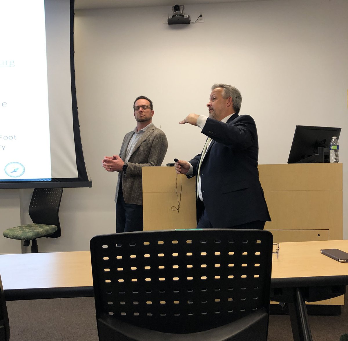 ACFAS's tweet photo. Board & College Unite! #ACFAS Board Member Michael Cornelison, DPM, FACAS & #ABFAS Board Member Keith Jacobson, DPM, FACFAS visited the ACFAS @WesternU Student Club to share resources of both organizations over lunch. https://t.co/A7rRvV912g