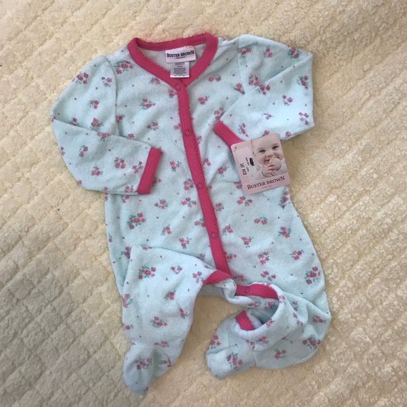 So good I had to share! Check out all the items I'm loving on <a href="/Poshmarkapp/">Poshmark</a> #poshmark #fashion #style #shopmycloset #agaci #marcjacobs #busterbrown: posh.mk/SGRWB9lG3Z