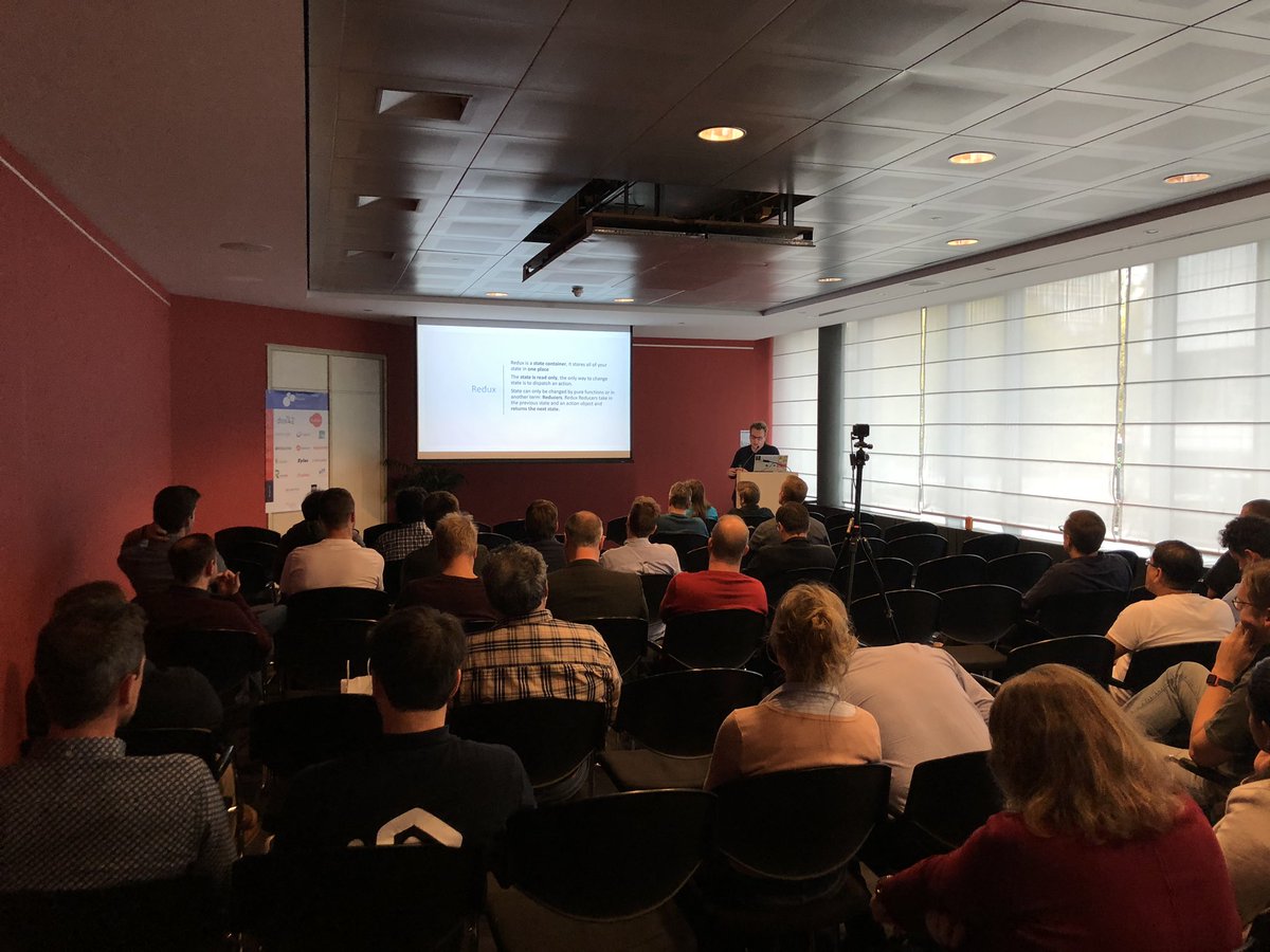 RickVanRousselt's tweet image. #SPSBE @yborghmans talking about #SPFx