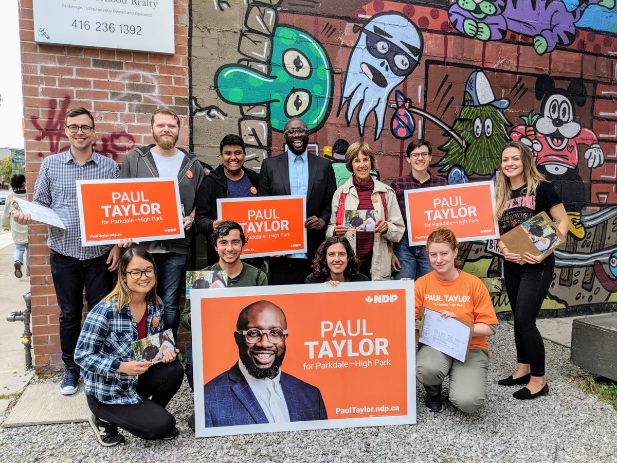 PaulTaylorTO's tweet image. It's our final push this weekend! Let's knock on every door and bring change to #ParkHP. You can make a difference, even if you have just a couple of hours to spare: bit.ly/VolunteerForPa… #PT4MP #UpRiSingh #NDP #cdnpoli #elxn43