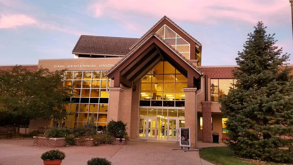 LutherAdmission's tweet photo. Good morning #futurenorse! After two great visit days, we're sleeping in this morning. Hope you had as much fun as we did!
#LutherCollege #MEABreak https://t.co/gMHq1THHXQ