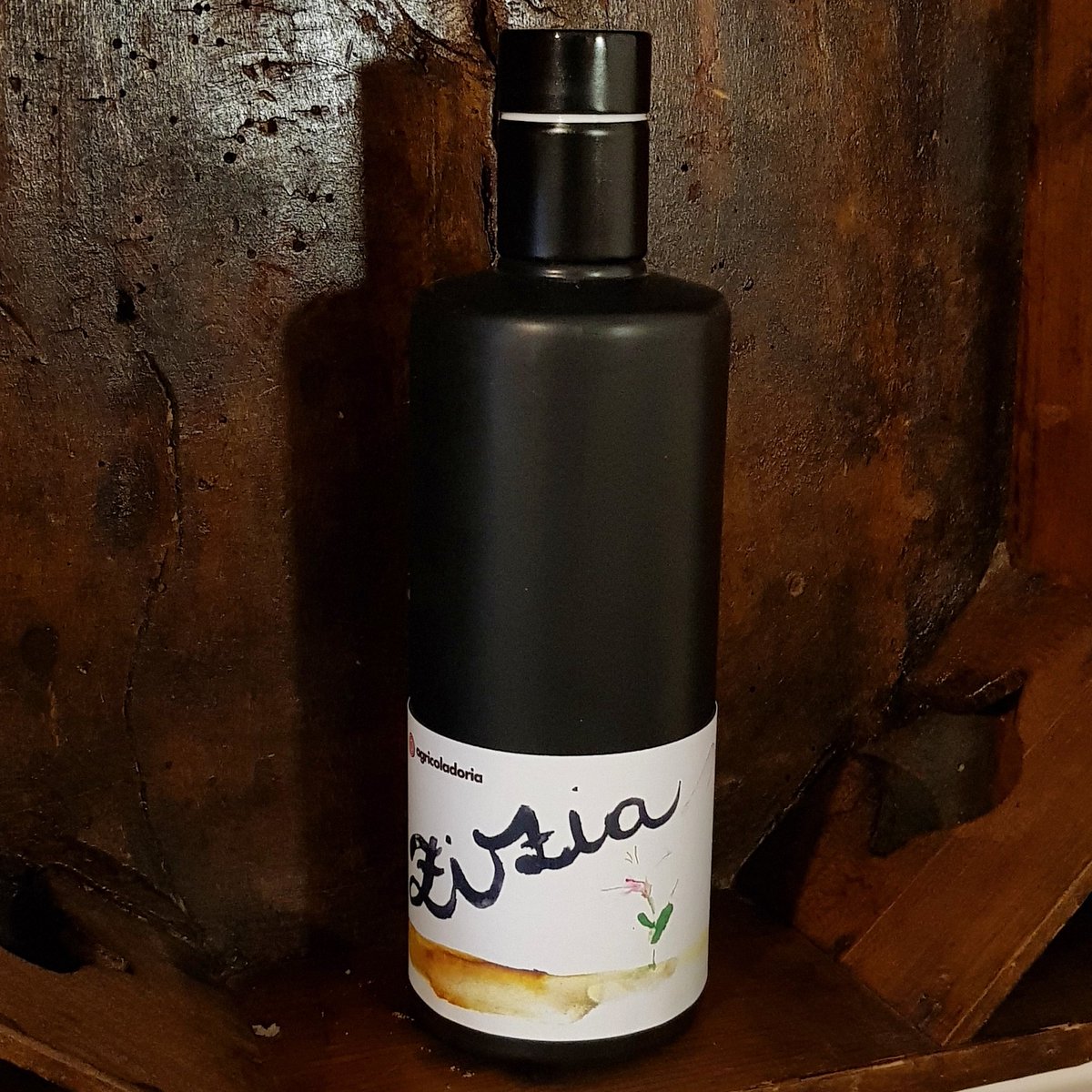 AgriDoria's tweet photo. #LEI vi presenta la sua adorata prozia #zizia #monocultivar #extravergine #olivoil #agricoladoria #Calabria https://t.co/iShMB2UcmG