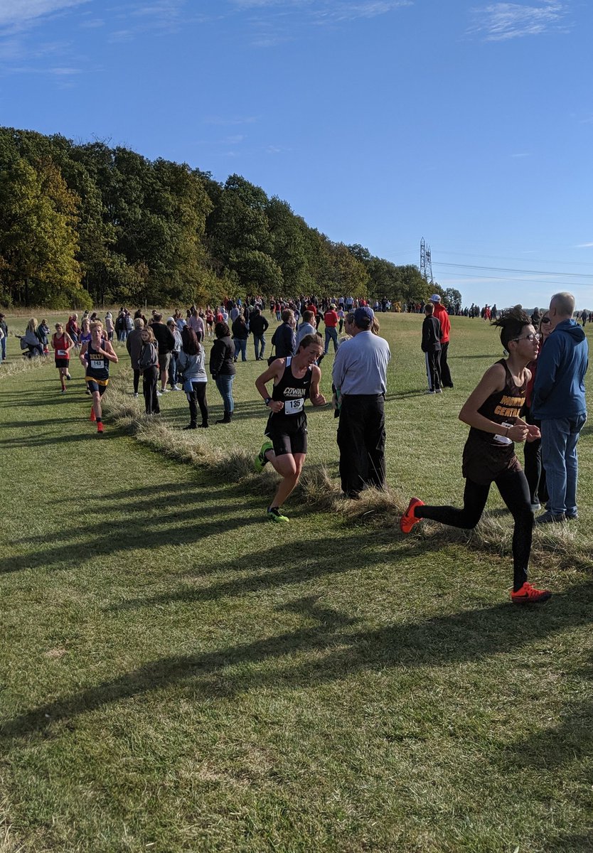 CowanBlackhawks's tweet photo. Great job this morning Daniel, Nathaniel &amp; Perrin at the CC Regional! https://t.co/oZcWMBNKpZ