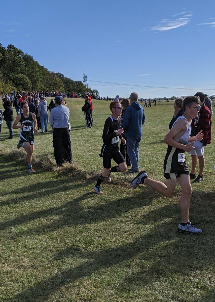 CowanBlackhawks's tweet photo. Great job this morning Daniel, Nathaniel &amp; Perrin at the CC Regional! https://t.co/oZcWMBNKpZ