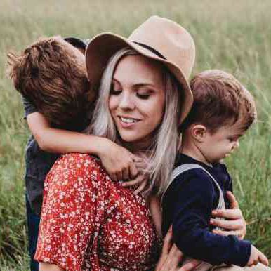 ByronsGames's tweet photo. 3 Steps To Raising Emotionally Intelligent Kids https://t.co/DyfcTKJ2P7 https://t.co/Bxa1wUhiDK