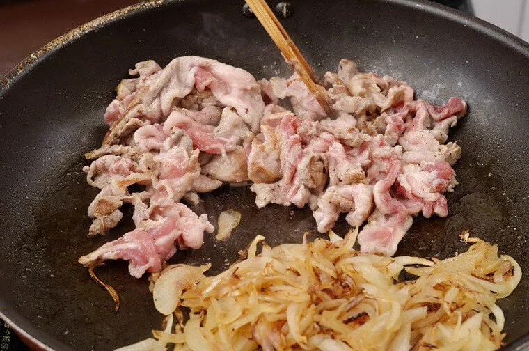 我が家のカレーはこれに変更！？「煮込まないカレー」の作り方！