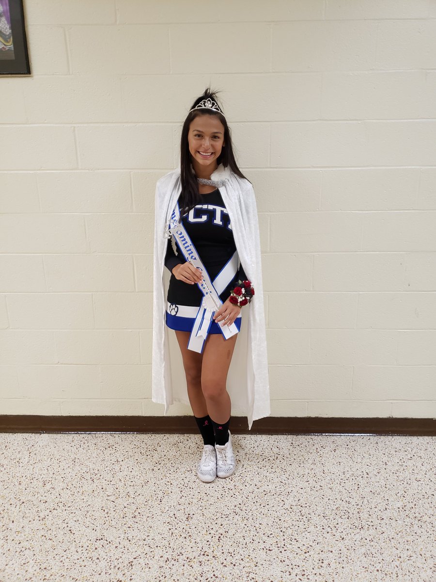 Pcti2020's tweet photo. All Hail! They deserve the praise and accolades! Whoahhhh #2020 presents our King and Queen looking like royalty!🐾 Congrats❤
#2020KingandQueen
#thisishowitsdone
#lookingclassy
#Homecoming2019 https://t.co/SAKNBcO1k4