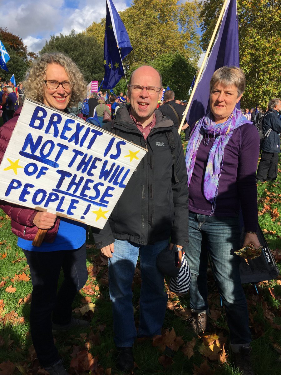 ⁦@Somerset4Europe⁩ advance party has reached Achilles Statue in Hyde Park. See you there for the #PeoplesVoteMarch! #PVroadtrip