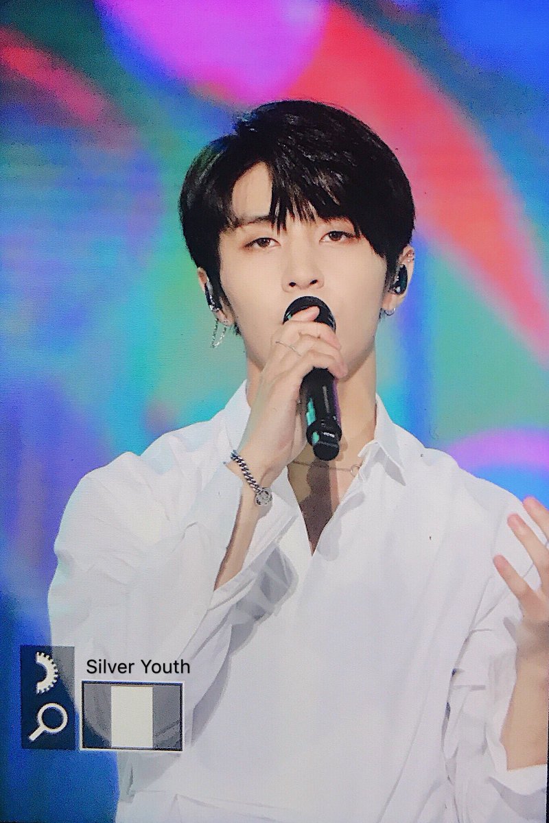 _19950731net's tweet photo. 191019   부산 BOF 

#Golden_Child #골든차일드 #Y #와이 #최성윤 https://t.co/7aO6h1O13y