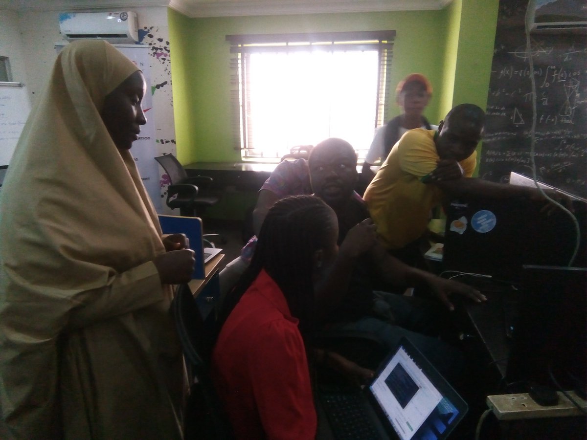 TaiwoOlayinka's tweet photo. Other team members will clone the repository and update the exact document with their name and expectation too. The other team members will also push it to the repository too. #DufunaCodeCamp @paradigmhq @dufuna_org https://t.co/XE0Qro6zjM