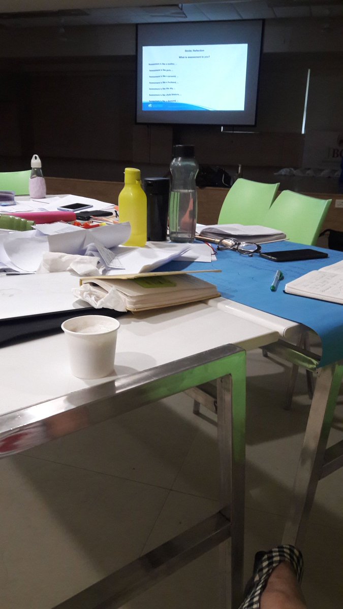 zero2zee's tweet photo. PYP workshop be like.. #ib #Internationalbaccalaureate #pypteachers #pyplearning https://t.co/JfM2s0ReuS