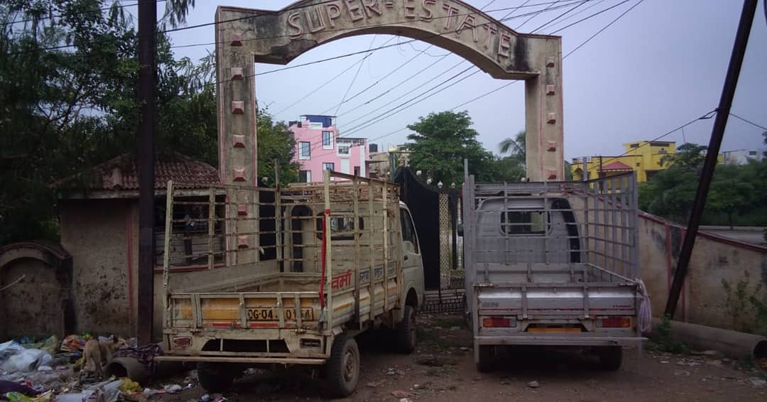 Bunch_Fools's tweet photo. Spot No 279
Guys let's meet tomorrow morning 6am
Super Estate Colony Near Sai Mandir, Bharat mata chowk, Mahaveer Nagar, Raipur
#Refuse_Single_use 
#bunchofools
#safaigiri
#Save_Earth
#zerowaste 
#Sustainable #sustainability 
#Ecofriendly
#Noplastic #saynotoplastic https://t.co/KTyT0h3RbD