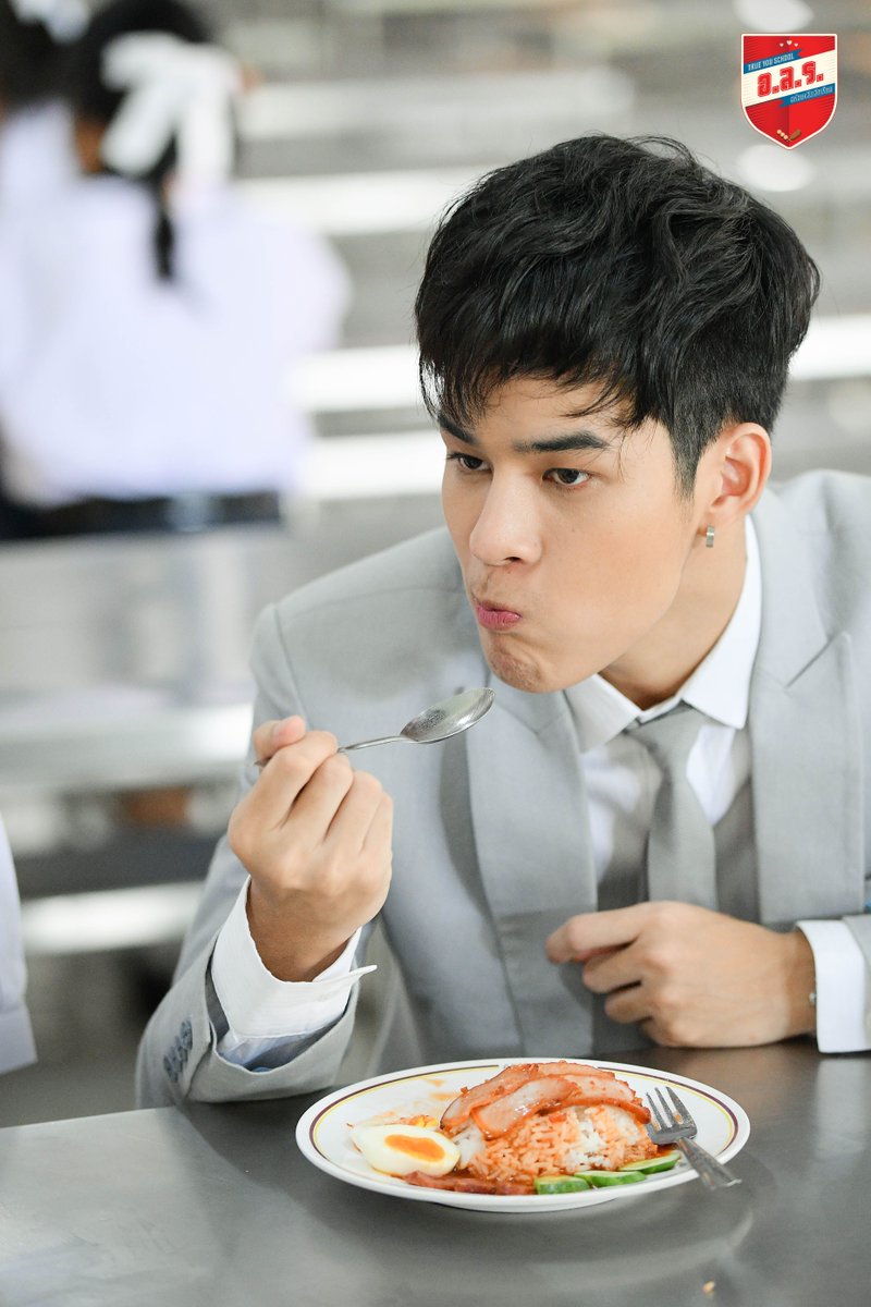 cuteboythtv's tweet photo. ลูก!!! แม่บอกกี่ครั้งแล้ว อย่าอมข้าว 👶
#cuteboythtv #true4uช่อง24 #trueid #trueyouschool #อลร #อร่อยหลังเลิกเรียน https://t.co/XGCTtamS4N