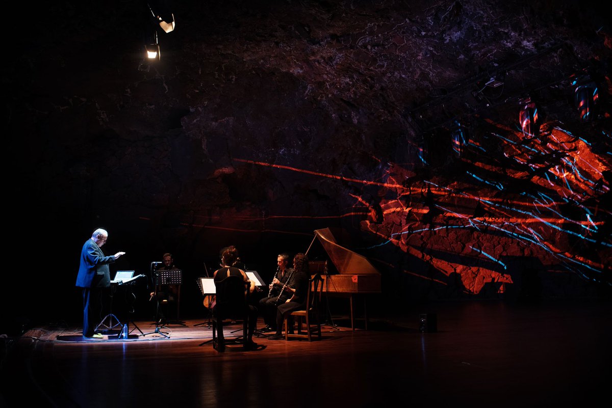 MusicaVisuaLanz's tweet photo. #FallaEnsemble offered us yesterday in #JameosdelAgua a delicious tour of a fully contemporary repertoire 🎶 @CabildoLZ @CulturaLanzarot @AyunTeguise @cactlanzarote @TurismoLZT #FMVL https://t.co/gtAjtp0Gri