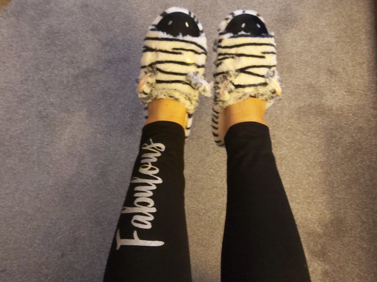 EDSAmanda's tweet photo. #marchforme #PVKeyboardWarrior #LetUsBeHeard #FinalSay #VoteDownTheDeal Amazing to see photos of those arrived safely in London after a #PVRoadTrip. I'm #MarchingInSpirit with my @Georgeatasda #zebra slippers I hope someone is marching for the #EDS community. @SamCoatesSky https://t.co/ujrvN8uSOE