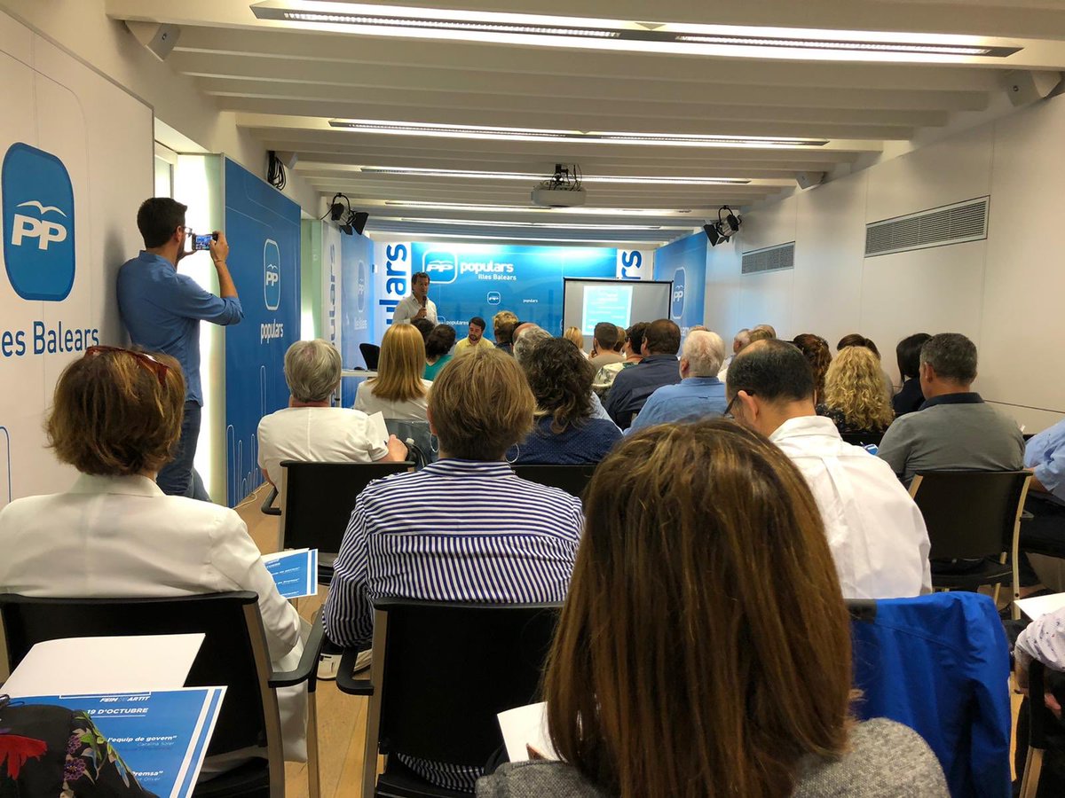 ppbalears's tweet photo. 🖇 Avui dematí hem iniciam “Els Dissabtes Matins #FeimPPartit” amb regidors, batles i companys del partit: Unitat, amistat i formació per donar el millor de noltros als veïnats de les Illes Balears. El projecte del @ppbalears és el millor pel futur dels nostres municipis https://t.co/h0luBrXRUQ