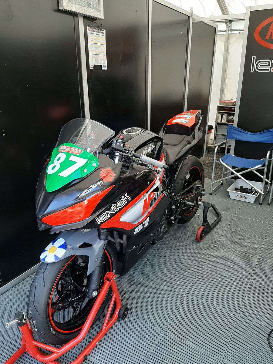 npmotorcycles's tweet photo. NP Motorcycles all set up at Brands Hatch BSB and ready for qualyfing for Ash Beech in Stock 1000 and first race for Jake Hopper in Junior Supersport. 

@lextek_products https://t.co/l88UxDNQjf