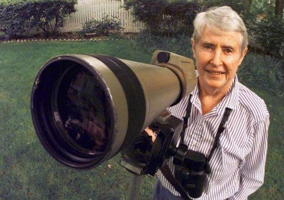 A Saturday Afternoon #BirdFact for you all!

Sometimes, the birders are (dare we say it) more interesting than the birds! And Phoebe Snetsinger is perhaps one of the most interesting of those as she was the first person to ever see more than 8,000 bird species in the world!