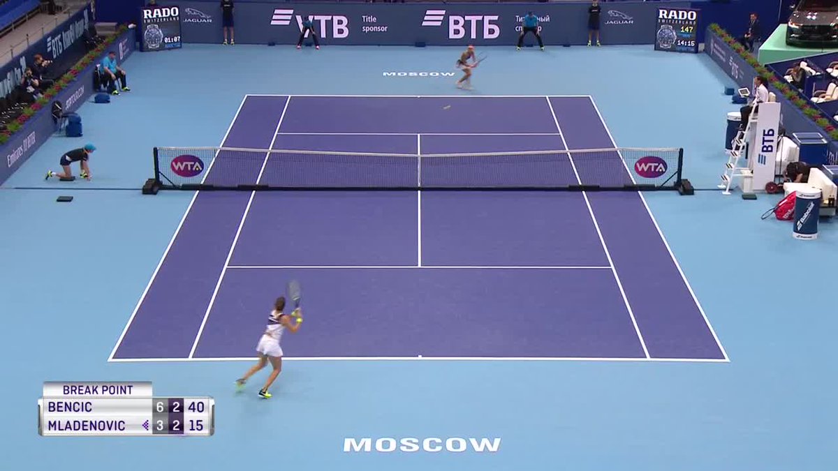 Kristina Mladenovic @KikiMladenovic