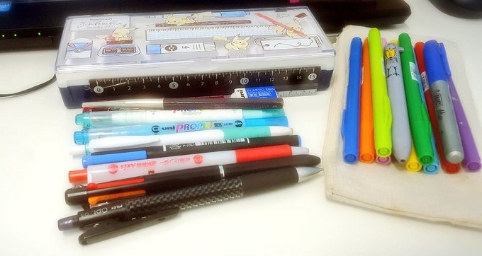 筆箱の中身のtwitterイラスト検索結果 古い順