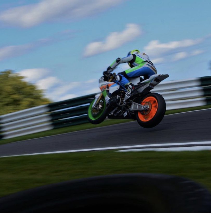 motorcycleweb's tweet photo. Make sure you win tomorrow. We’ll be there #bsb #brandshatch #brandshatchcircuit #bsbsuperbikes #superbikelife #bsbbikelife @JJracing55 and follow us on the other side ! https://t.co/tTIVbD7shk https://t.co/kEbakuYbgo