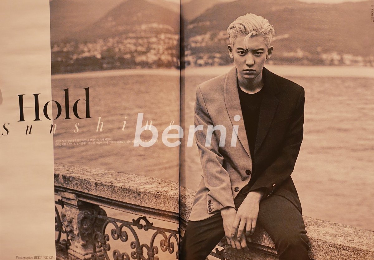 berni_is's tweet photo. W 찬열 . . . 못 챰고 뛰쳐나가서 사옴 . . . 사 랑 해 왕 자 야 . . . https://t.co/W5T0bzT1Mj
