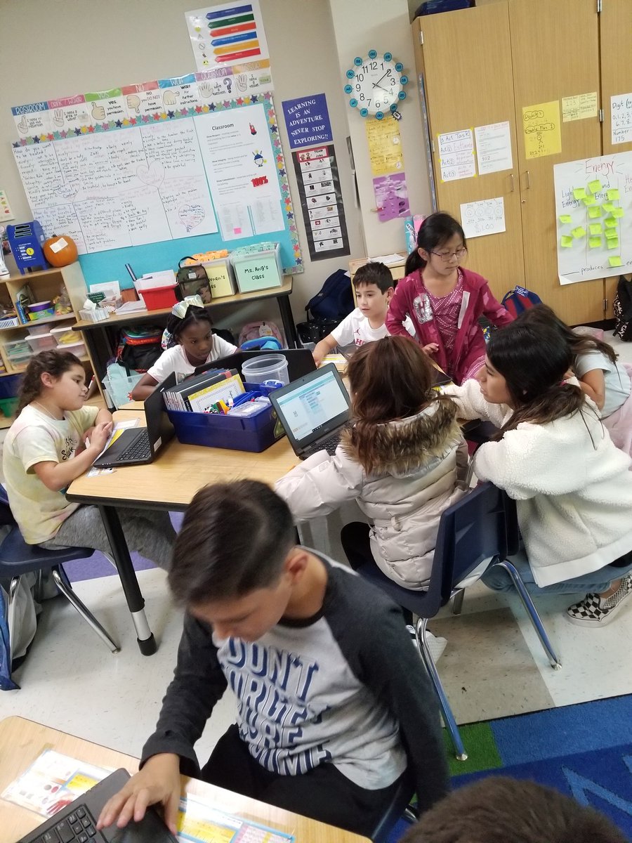 o_aalmendarez's tweet photo. Meridiana Coding Club Teachers exploring coding with our kiddos!! @A_team226 @V_Bulpitt @MeridianaElem https://t.co/oINpYIhmdz