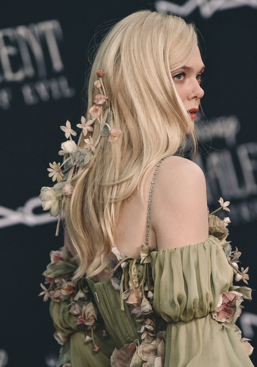 thejellyest's tweet image. จะมีอะไรหวานละมุนไปกว่าแอลเซ็ตนี้อีก ฮือ หอมกลิ่นดอกไม้ 💚🌈🌷