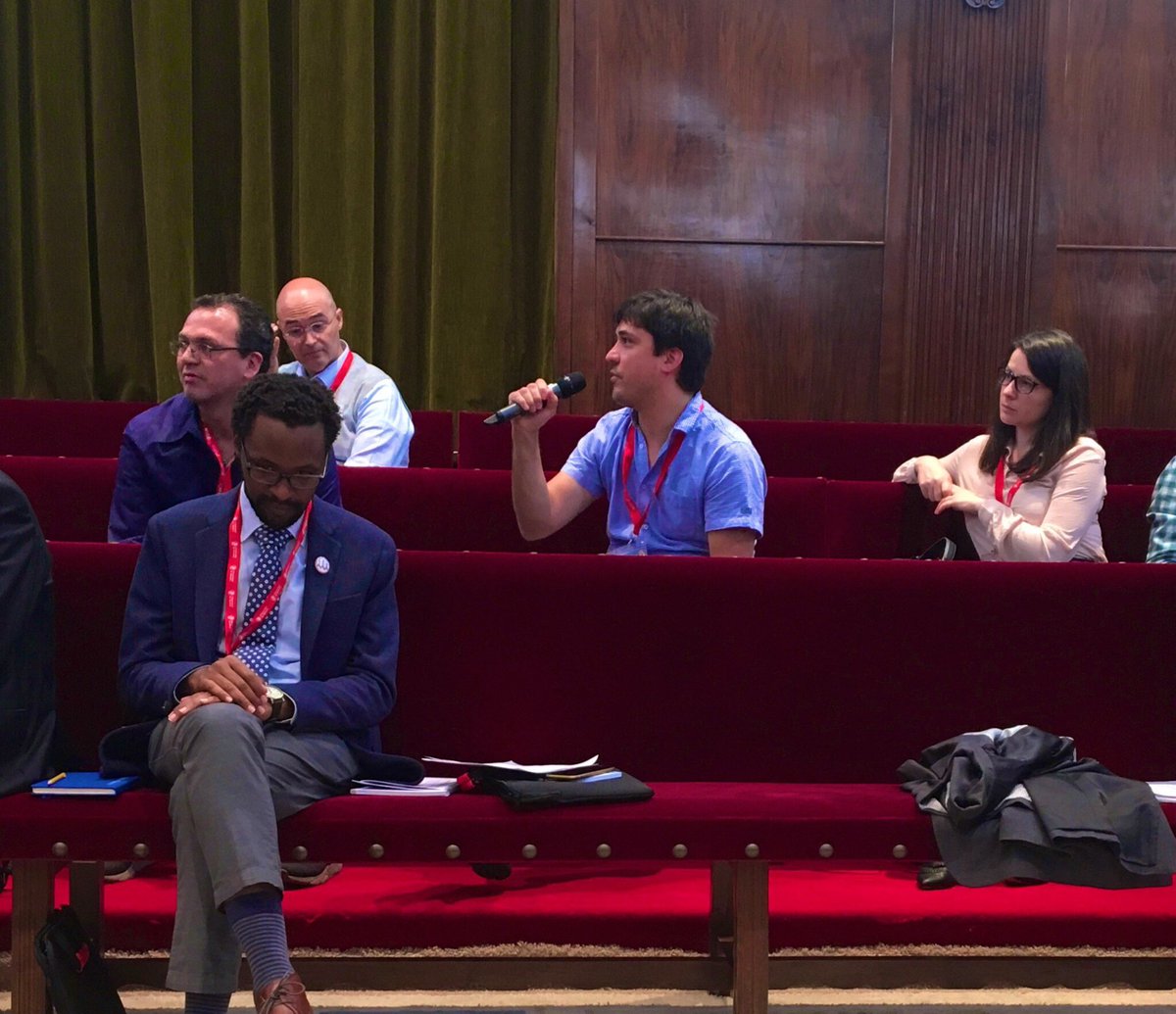 CoreUnav's tweet photo. Time for questions and discussion. The audience is posing insightful core questions about what it is the basis to define good, or virtue, or how we can measure virtue growth #CoreConference19 https://t.co/18AjjUdpdp
