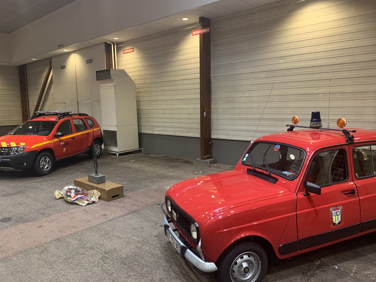 UDSP71's tweet photo. Rassemblement des vétérans Sapeurs-pompiers organisé par l'amicale du personnel de la direction @SDIS71 et la commission  des anciens de l'udsp71. Merci à tous de votre présence et implication pour ce moment convivial.
@VilleDeMacon 
@AccaryAndre 
@Prefet71 https://t.co/c7lprPUnow