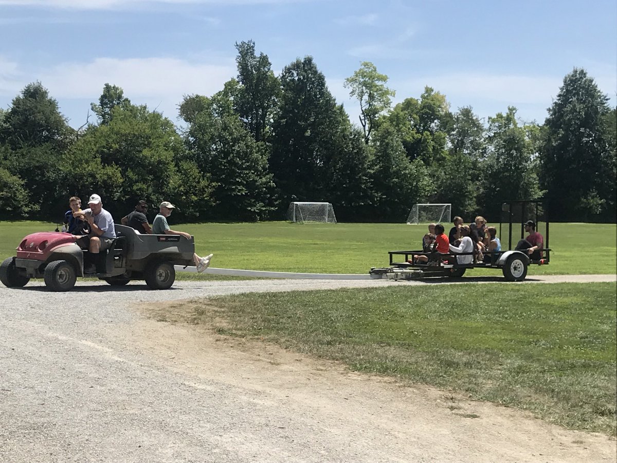 USAofIndiana's tweet photo. It’s field day today. Come to ⁦@USAIndiana⁩ AVON fields or #maryjohngeissesoccercomplex 9-1 Saturday today or a week from today to help. Host #indyfusionfallclassic nov2-3 200 teams from 7 states ⁦@IndyParksandRec⁩ ⁦@eaglecreekpark⁩ https://t.co/UEzxWCWTnL
