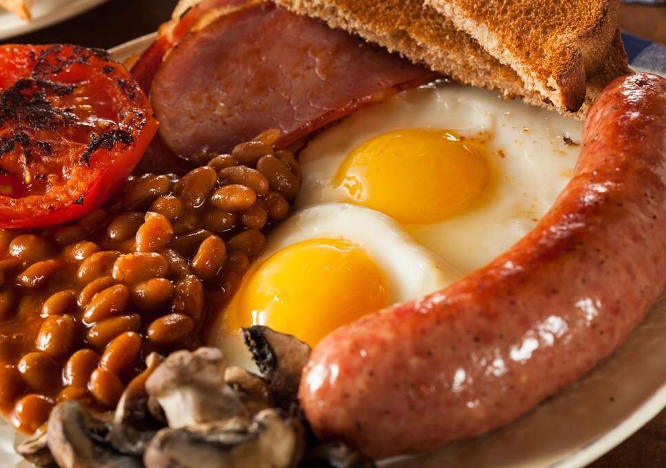 Why not join us tomorrow for breakfast from 9am-11am 🍳🥓☕️👌🏻 
We’ll get your Sunday started off just right!