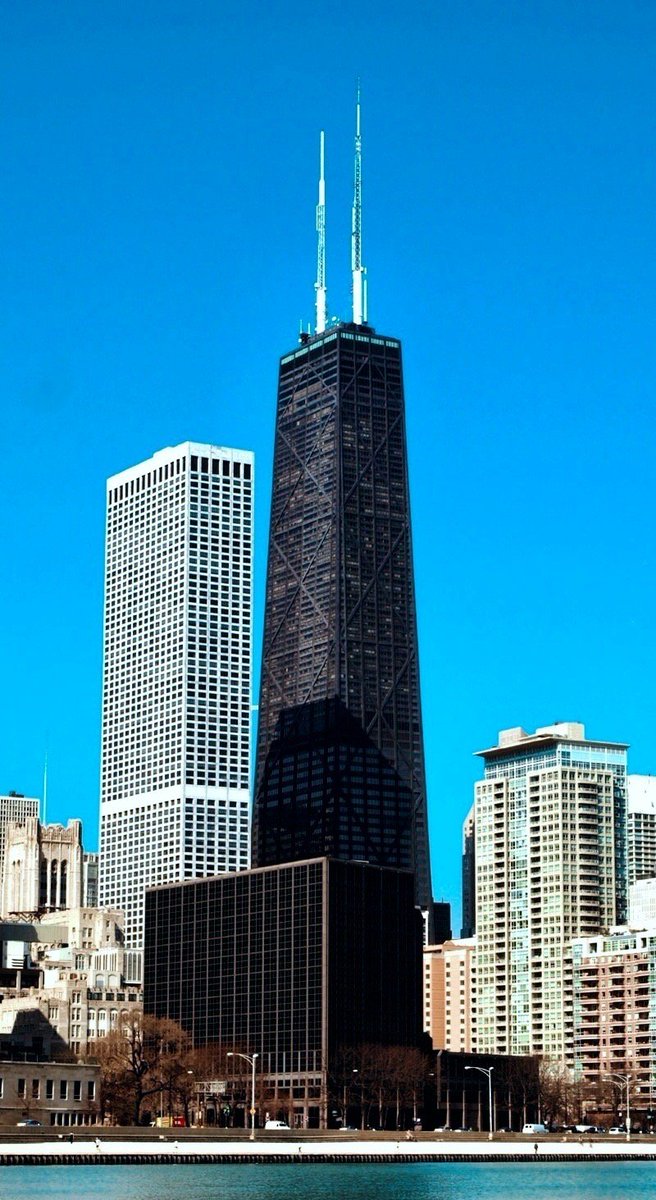 CVUrbanism's tweet photo. At 343.5 meters (1,128 ft), 875 North Michigan Avenue, formerly the John Hancock Center, is classified as a "supertall" building and ranks as one of the top ten tallest in the United States. Learn more here: https://t.co/D9gI49oFwL

#SupertallSaturday #CTBUH  #50Forward50Back https://t.co/XUSdfkb8sm