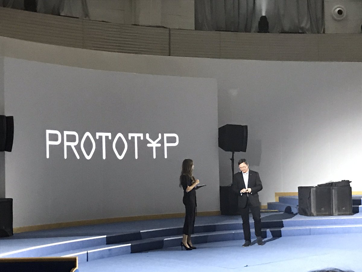 CEITEC_Brno's tweet image. Luděk Žalud from @CEITEC_RG2_2 @VUTvBrne presented #robotics on an opening ceremony of the #PROTOTYP festival at @BVVBrno yesterday. Visit their exhibit till the end of this weekend!#CEITECScience #brnoregion #arts #technology #science #CzechRepublic