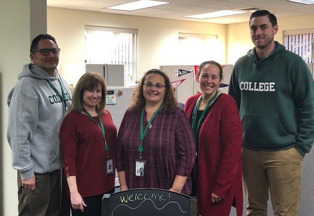 NHHEAF's tweet photo. If it's Saturday, you know it's a #FAFSA Saturday here at our campus! Nearly 30 #NH families will meet with our five fantastic #college counselors today to take this important first step in the financial aid process!  Call us at 888.747.2382, ext. 119 for an appt! #collegeboundnh https://t.co/w7MtsR72t8