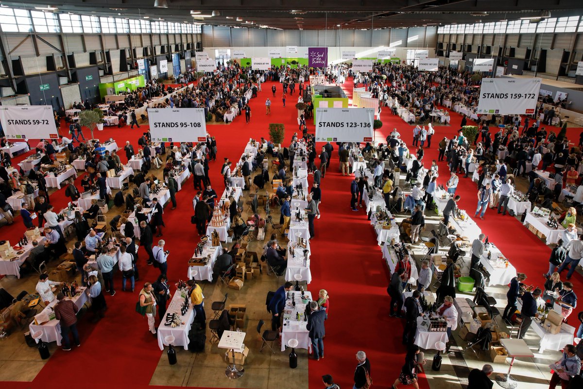 #MILLESIMEBIO2020 - Save the date ! J-100 avant #MillésimeBio, le Mondial du #vin biologique à #Montpellier !

➡️ millesime-bio.com

#vinbio #organicwine