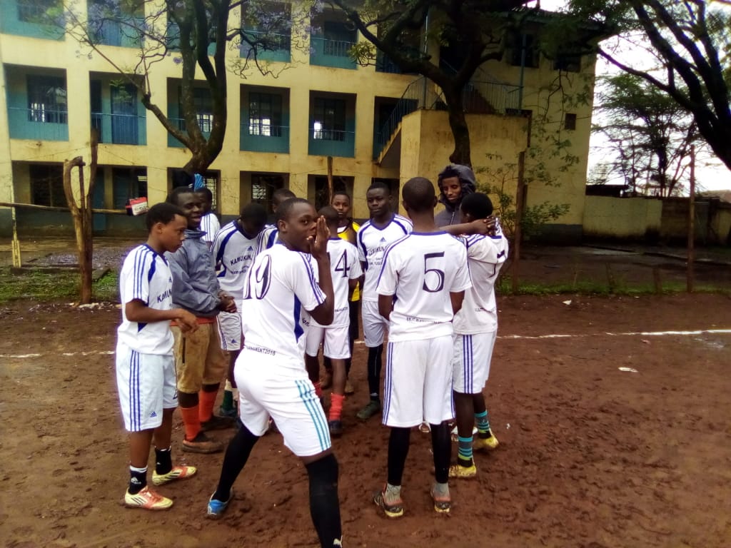 SOWEDKe's tweet photo. Mud football
#MaishaMuhimu glad that #SharpBoys and #ReggaeBoys will play tomorrow's #MashujaaDay finals in the national celebrations in #Kamukunji. Today's game featured four teams of #PCVE Champions. Thanks @Rowbowz for MCing.
@theGCERF
@GlobalCtr
@NCTC_Kenya
@UN_CTED
@ https://t.co/Q8vG8PoRT3